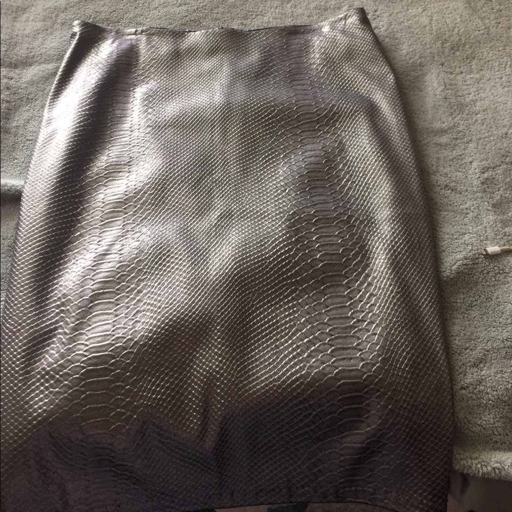 Bailey 44 metallic Snakeskin pencil skirt