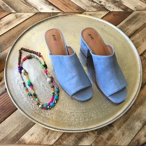 💦JustFab💦 Loraya brand new slip on mile!