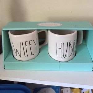 Rae Dunn Wifey & Hubby Gift set