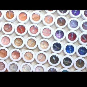 ISO LARGE COLOURPOP LOT