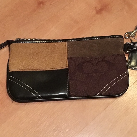 Patterned, brown coach wristlet - Picture 1 of 1