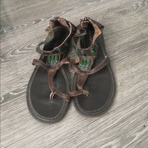 American eagle brown sandals size 11