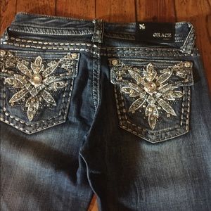 Size 26 Grace in LA Jeans