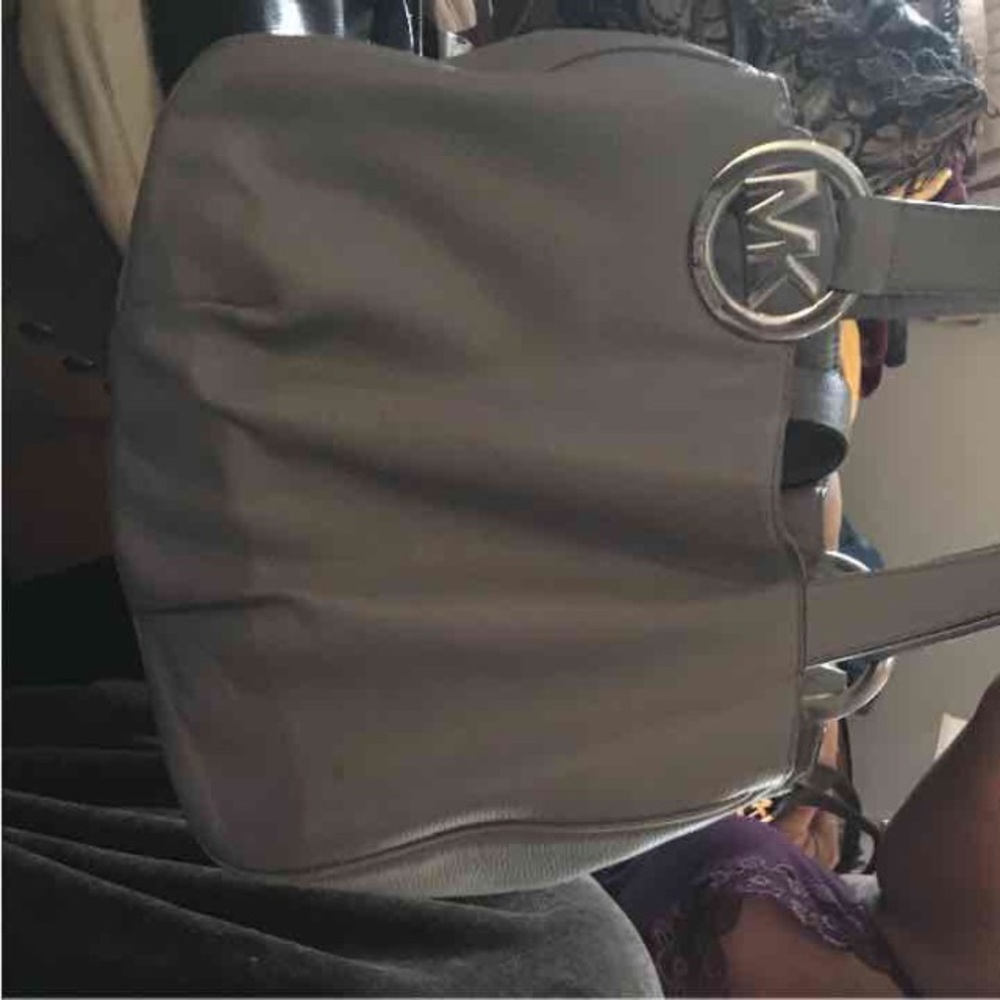 Authentic Gray leather Michael Kors purse