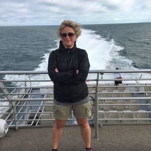 Meet your Posher, Dorottya