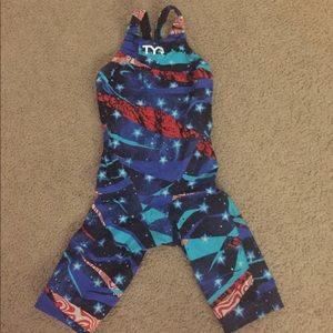 TYR Activator Tech Suit