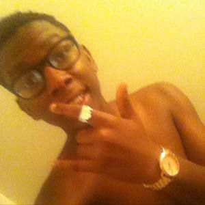 Meet your Posher, Carlito