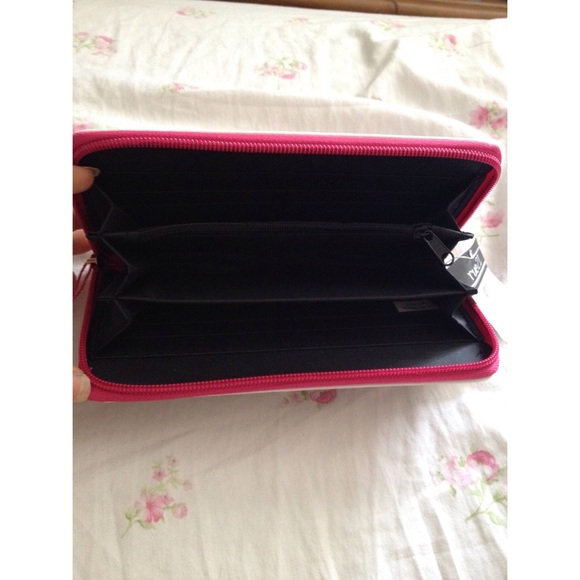 Colorful Wallet - Picture 2 of 4