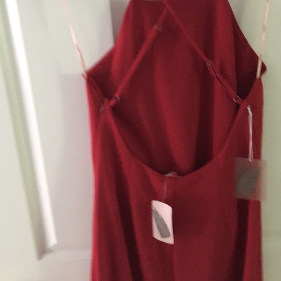 Halter red dress - Picture 4 of 4