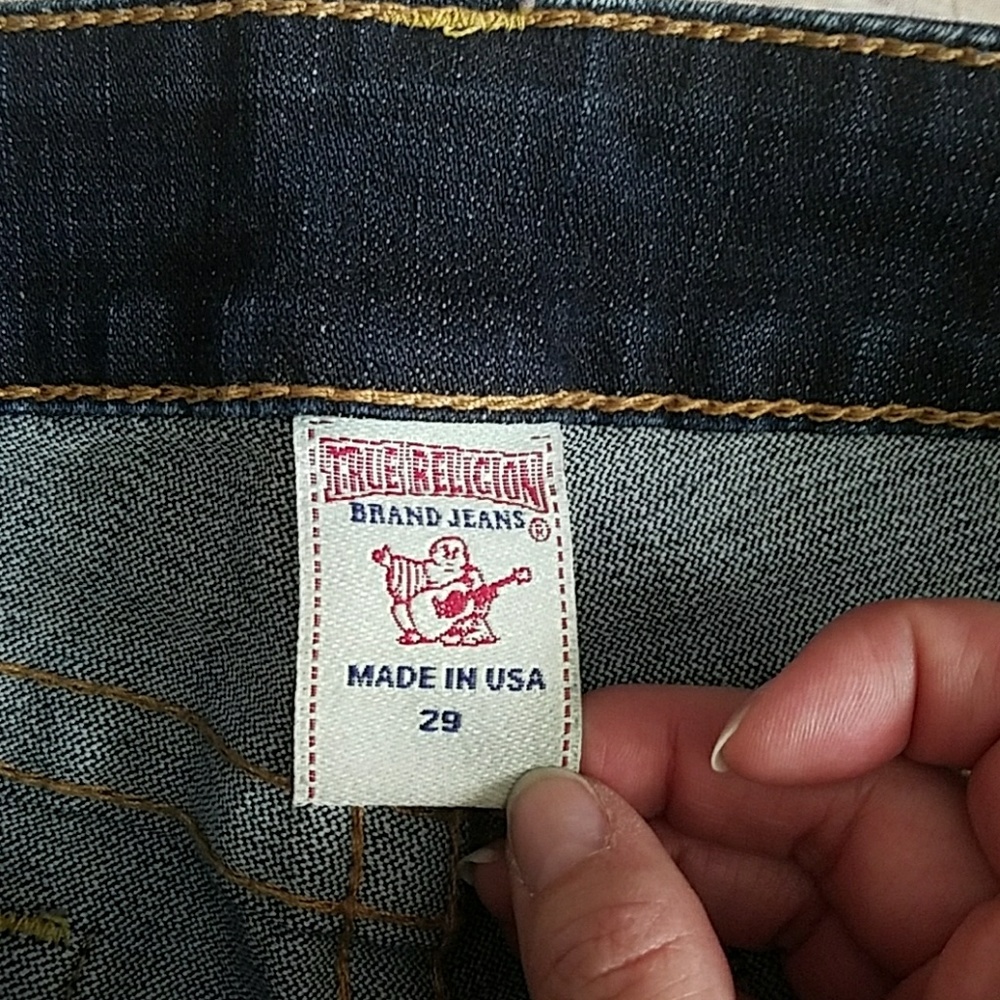 True Religion Flare Wide Leg Dark Wash Denim - Picture 4 of 8