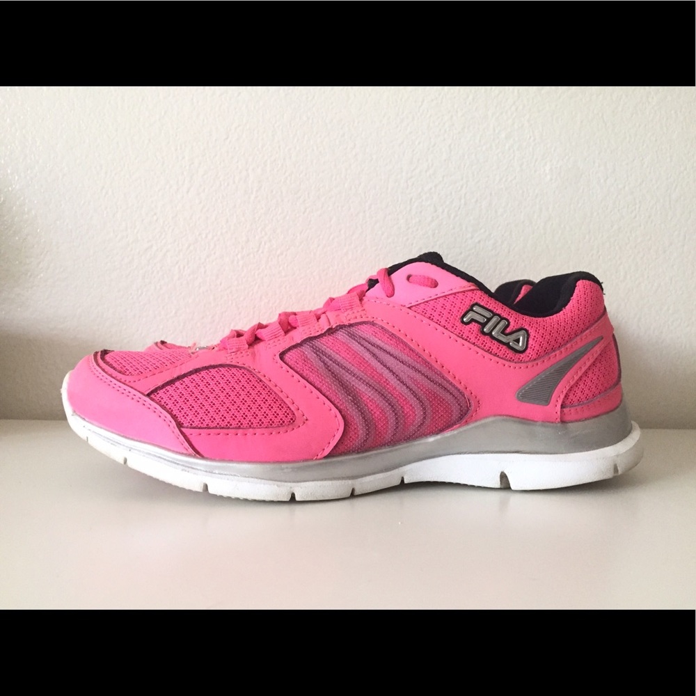 FILA resilient edition pink sneakers