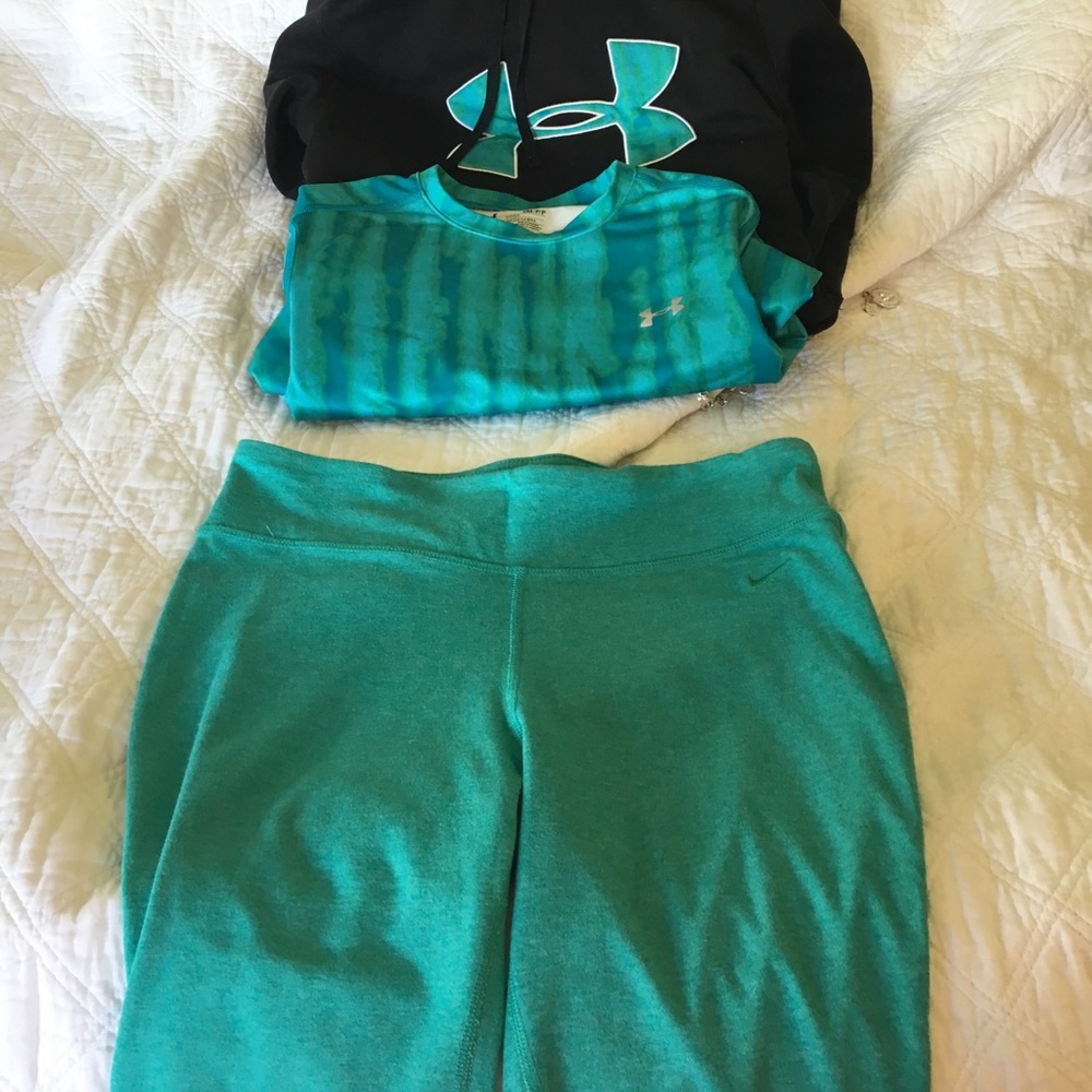 Athletic Capri