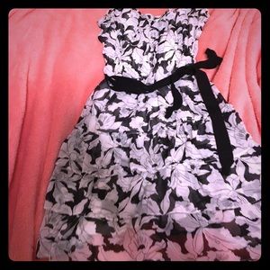 Black and white ruffles