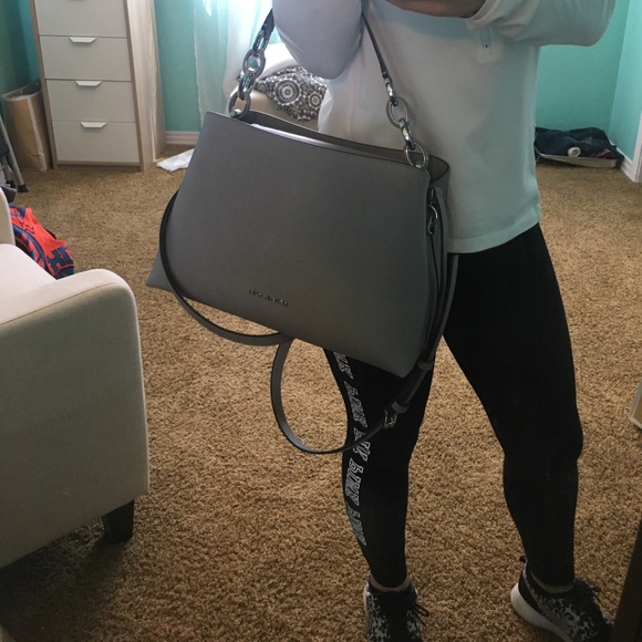 Michael Kors FACTORY satchel - Picture 5 of 5