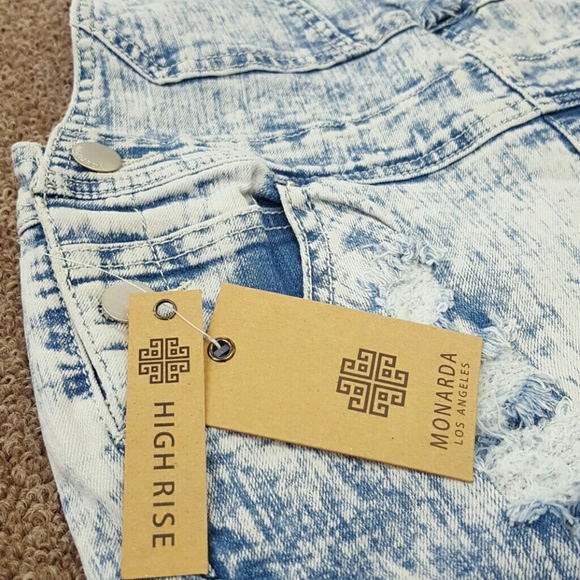 Monarda Overall Jean Shorts - Picture 4 of 6