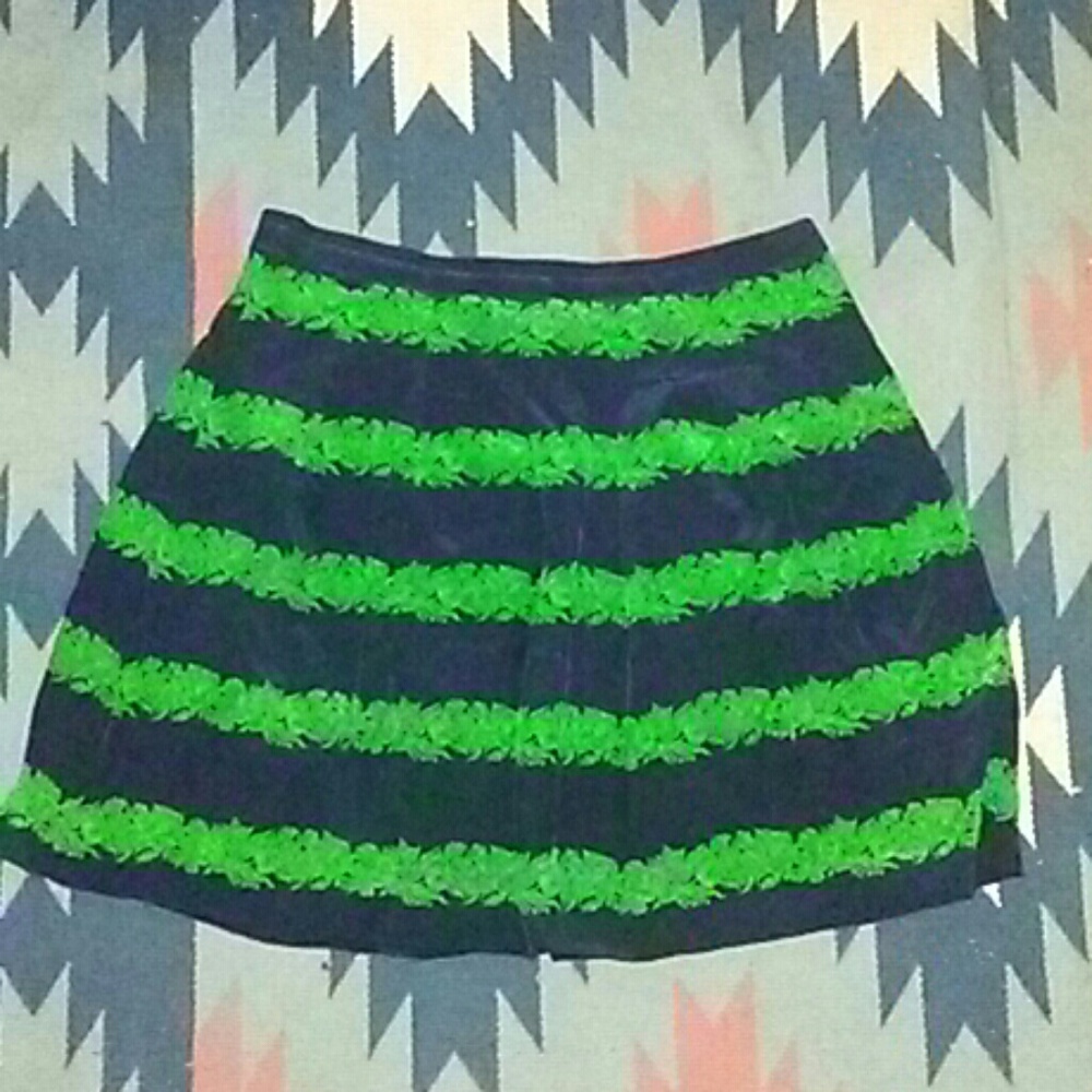 J. Crew, 'signature-look' defining flAre skirt