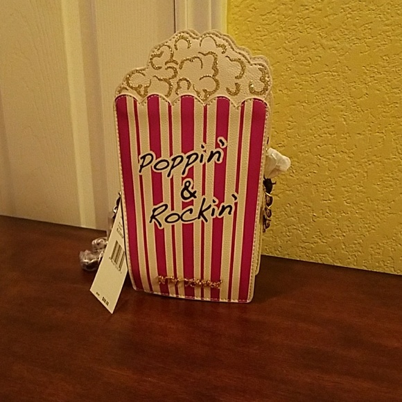 Betsey Johnson Popcorn Crossbody NWT - Picture 2 of 7