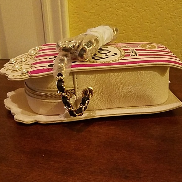 Betsey Johnson Popcorn Crossbody NWT - Picture 4 of 7