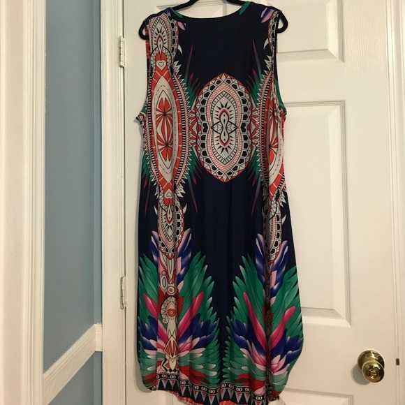 Hi Low Tunic - Picture 2 of 3