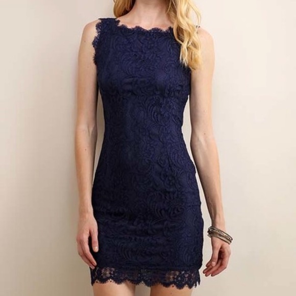 Soieblu Dresses & Skirts - Navy Lace Sleveless Bodycon Dress