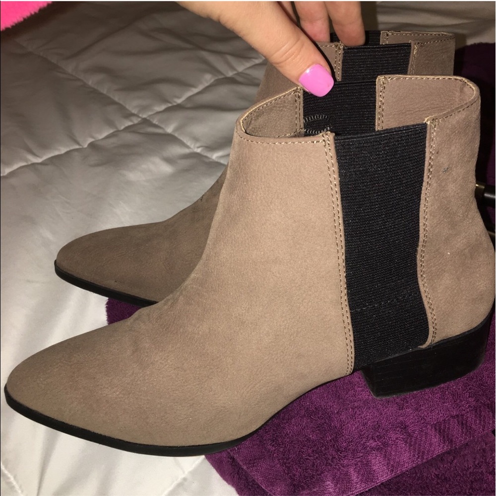 Like New H&M booties!