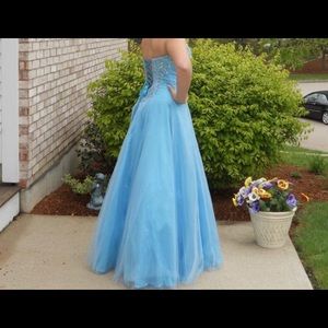 Prom dress