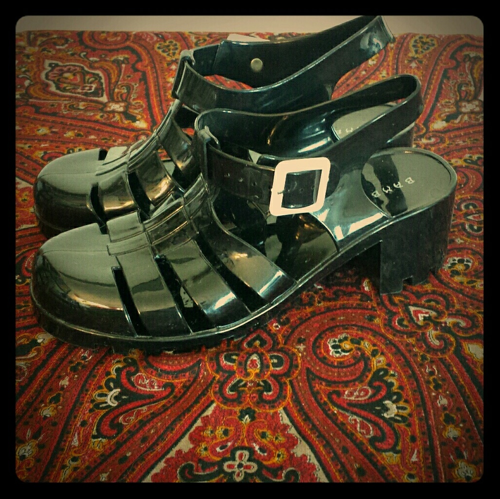 Bamboo jelly shoes!