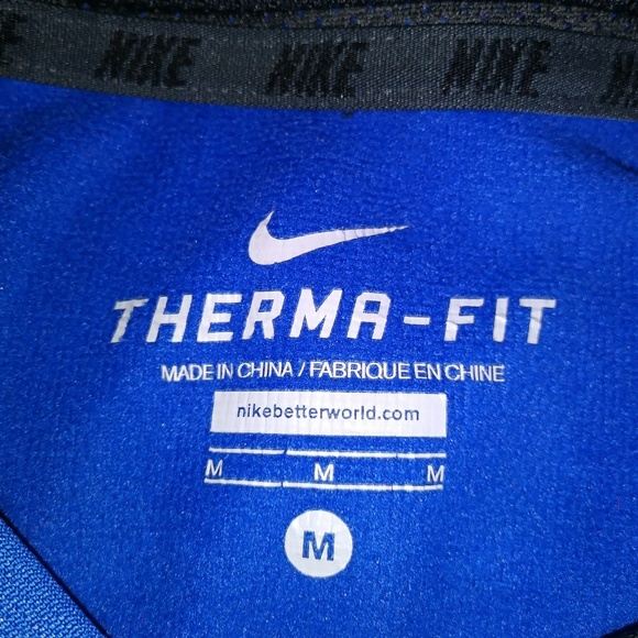 BOYS NIKE THERMA-FIT HOODIE - Picture 1 of 3