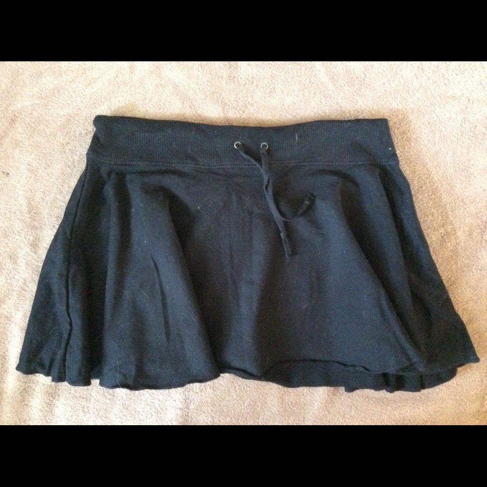 Black skort reduced