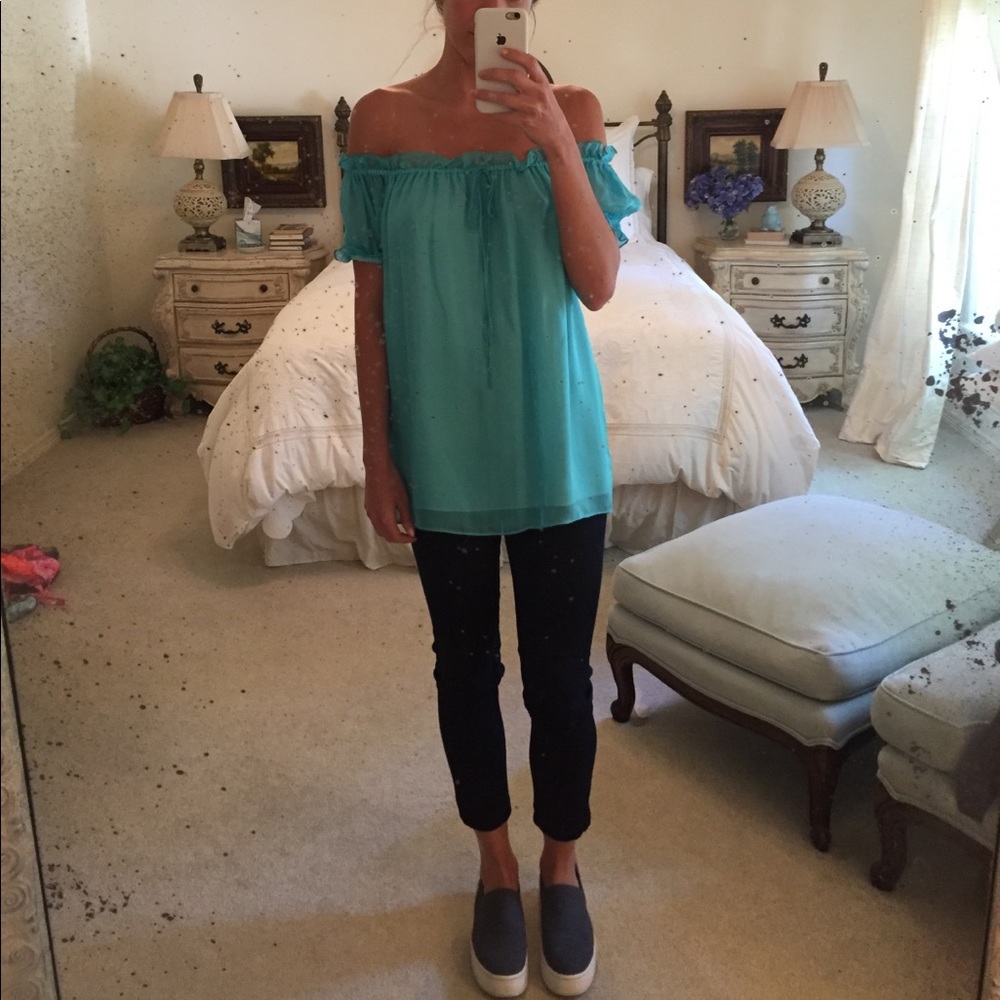 Off the should blouse