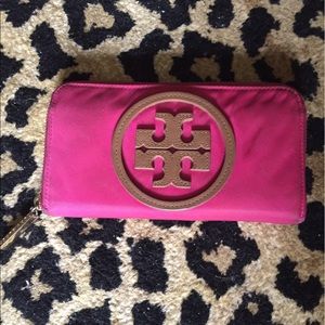 Tory Burch Wallet