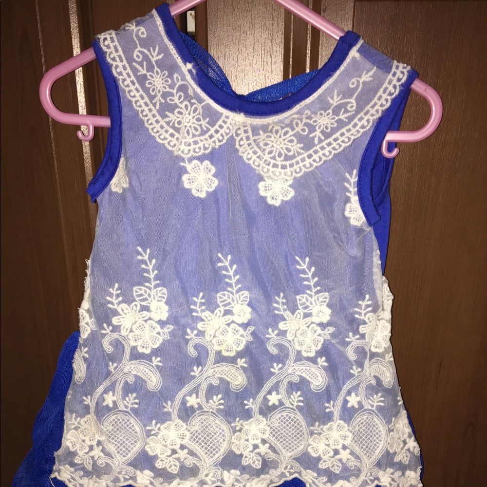 Dress - Picture 2 of 2