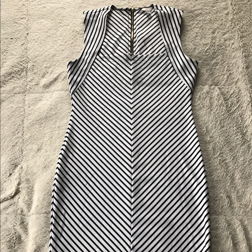 Guess size 6 Dress