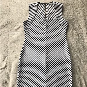 Guess size 6 Dress