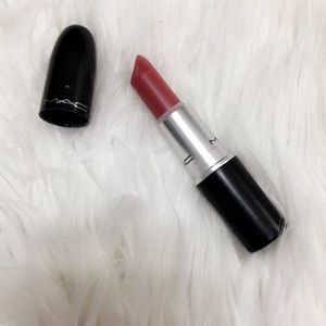 Mac  lipstick