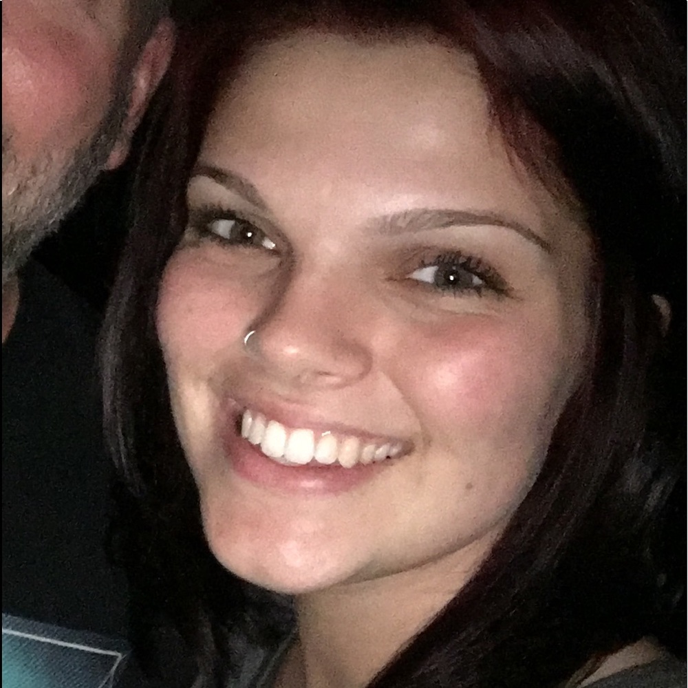 Meet your Posher, Amy