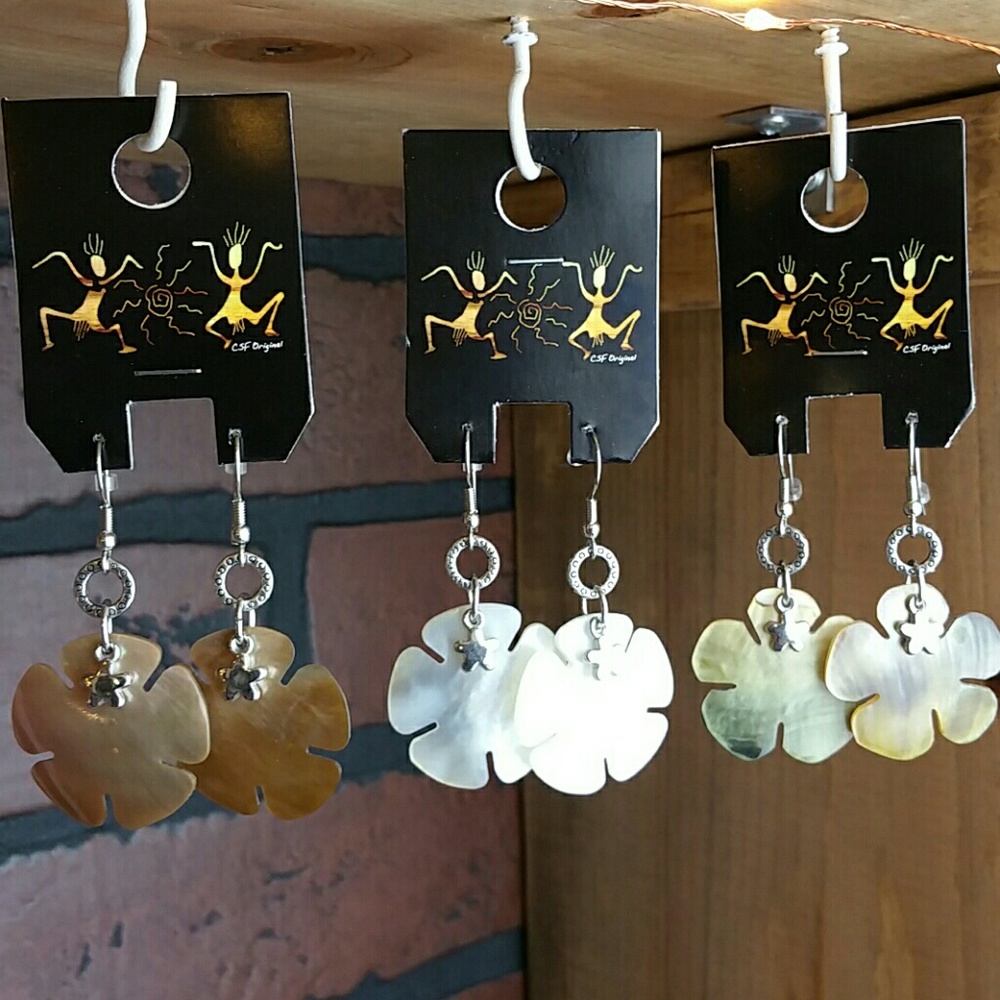 💞ADD ON 💞3 Pair Shell Earrings