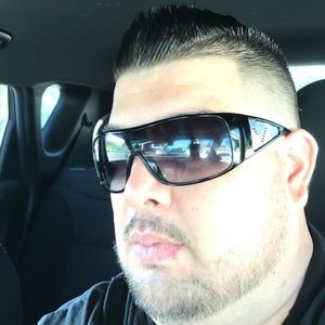 Meet your Posher, Jose