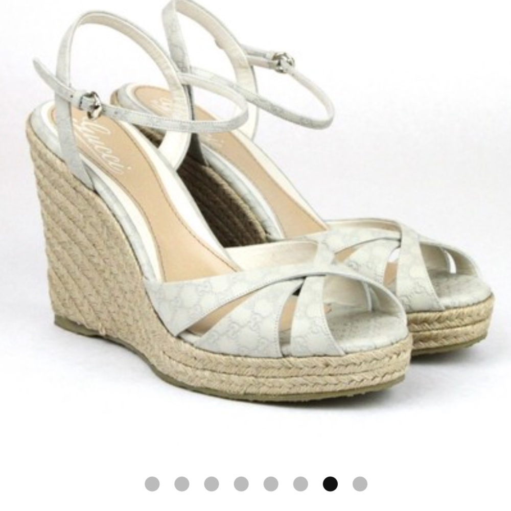 NWOT Gucci leather white wedge