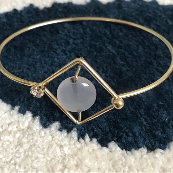 Gray Stone Gold Cutout Hook Bracelet - Picture 6 of 6