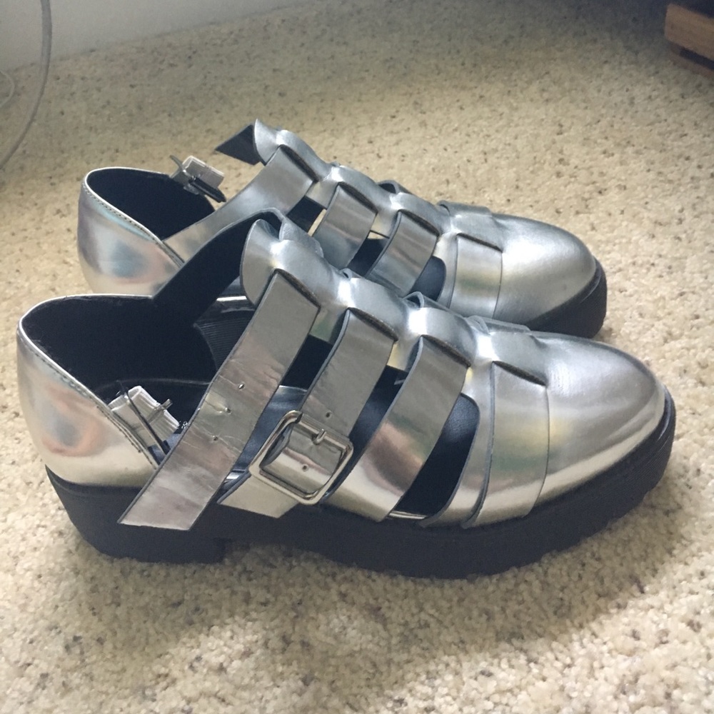 ⭐️ Forever 21 Platforms⭐️