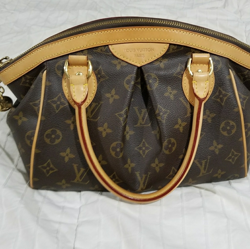 Louis Vuitton Tivoli PM Monogram Purse