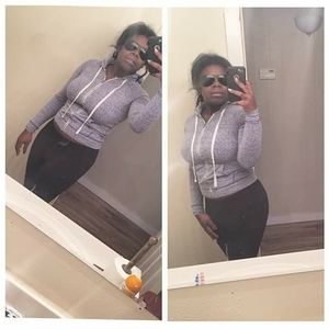 Meet your Posher, Breasia