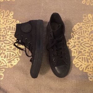 Black on black converse all stars