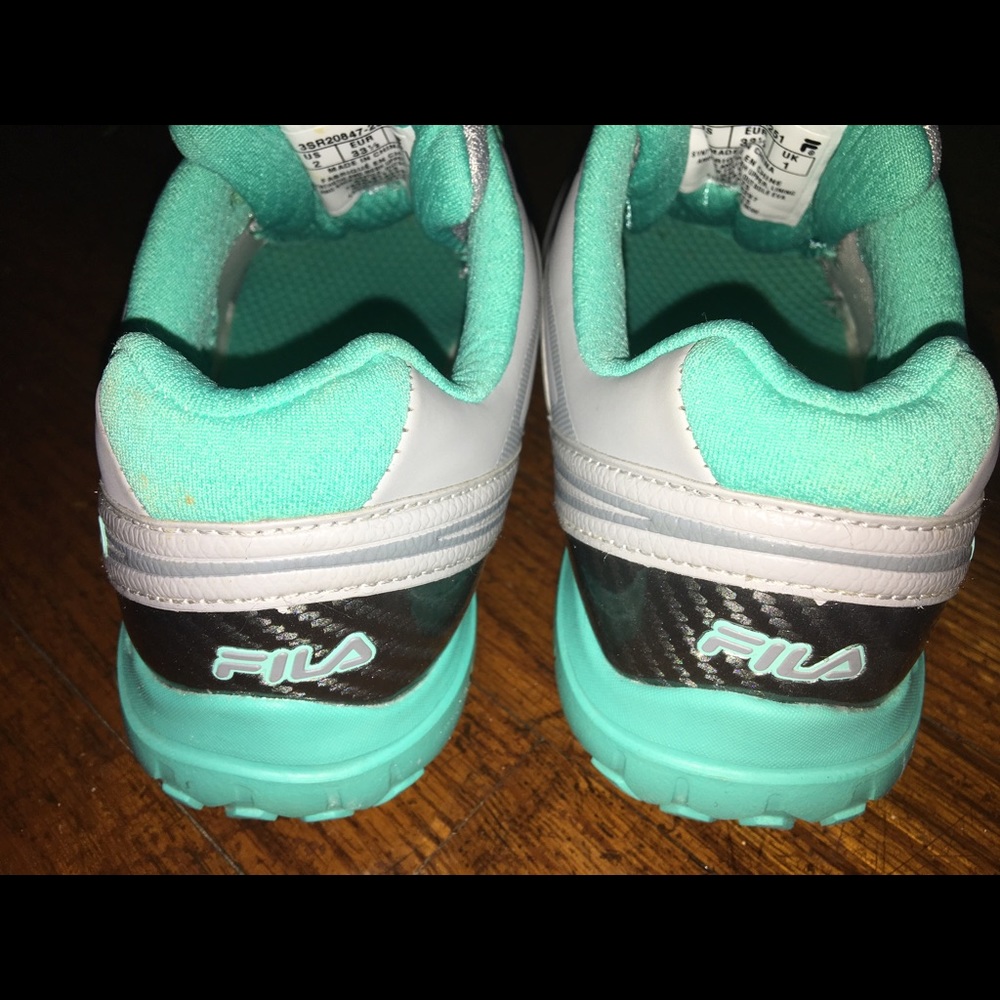 Shoes - Picture 2 of 3