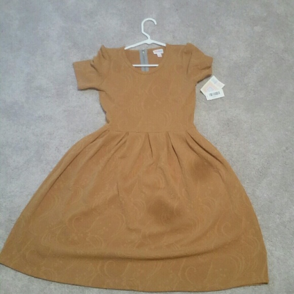 SOLD Lularoe Amelia, size small - Picture 1 of 4