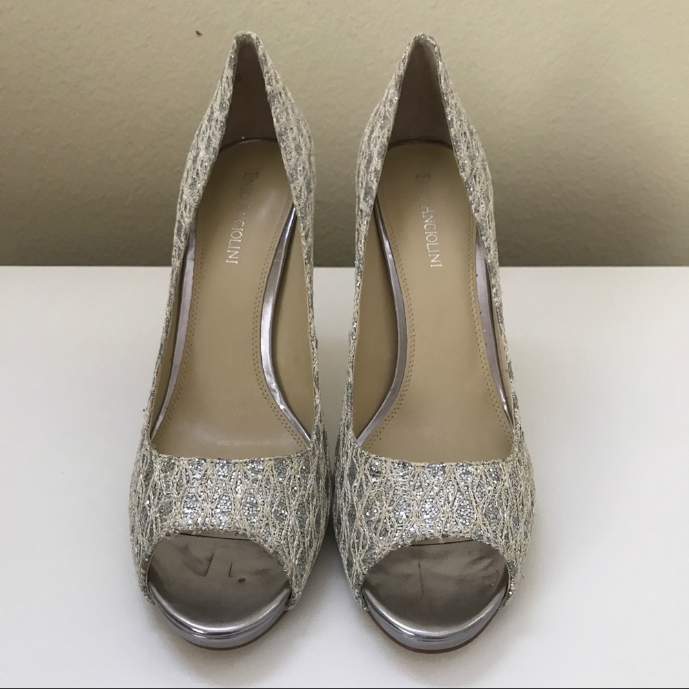NWT Enzo Angiolini Peep Toe Pumps 👠