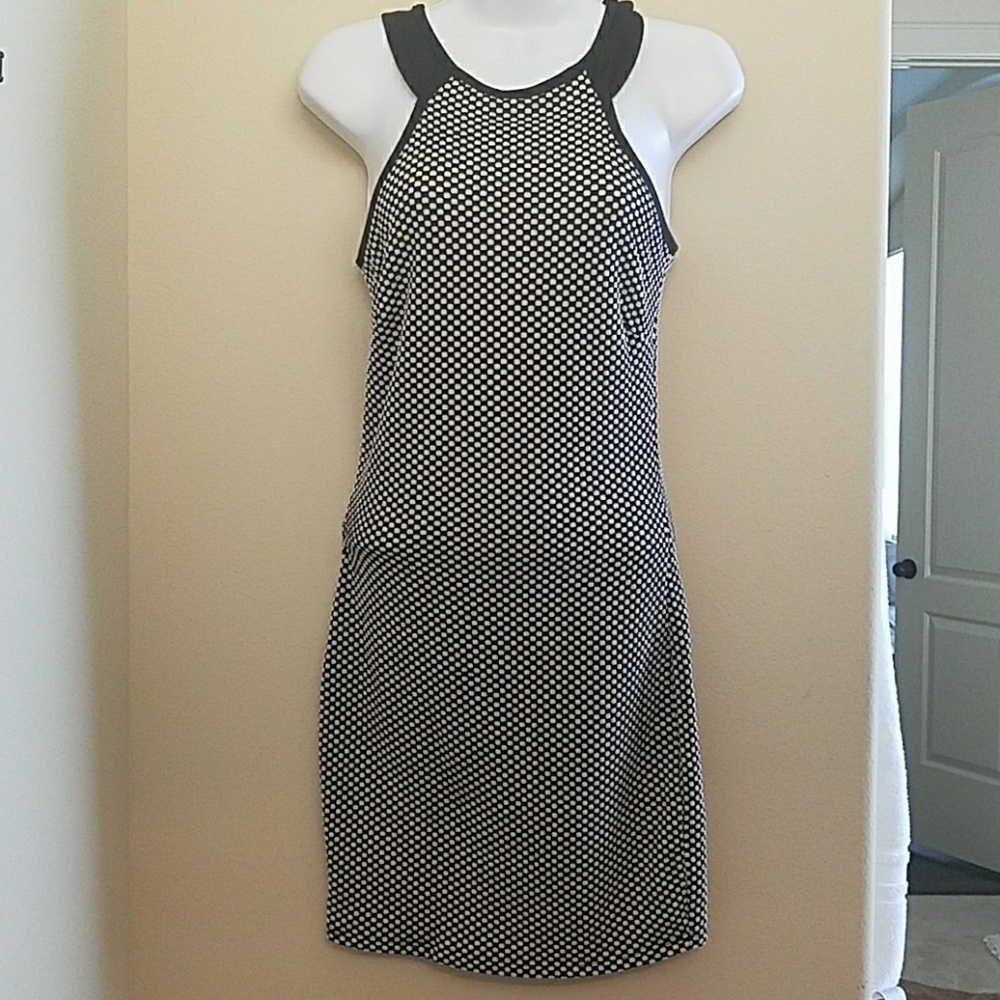 Black/white Dress