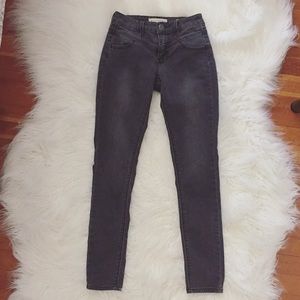 Bullhead high waisted black skinny jeans