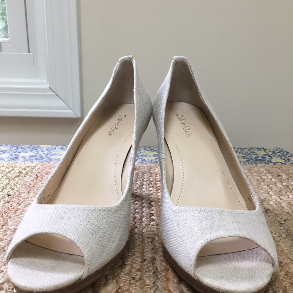 Calvin Klein Kail Pumps